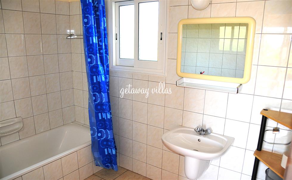 Villa - Eriketi - Coral-Bay-