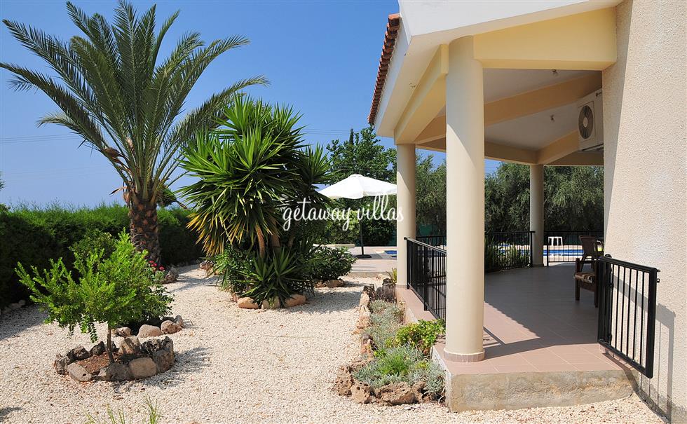 Villa - Eriketi - Coral-Bay-