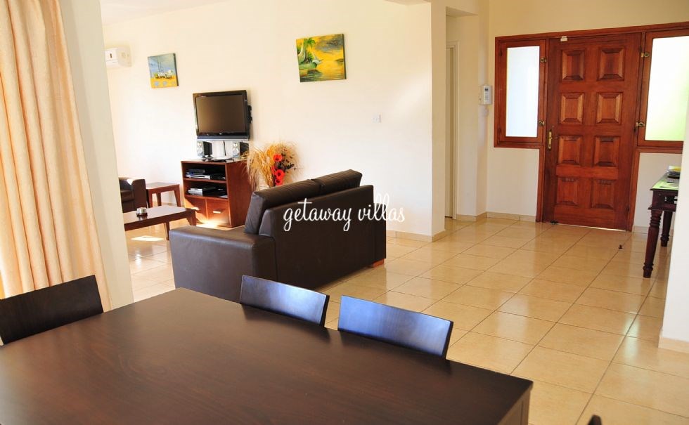 Villa - Petaluda - Coral-Bay-Centre-
