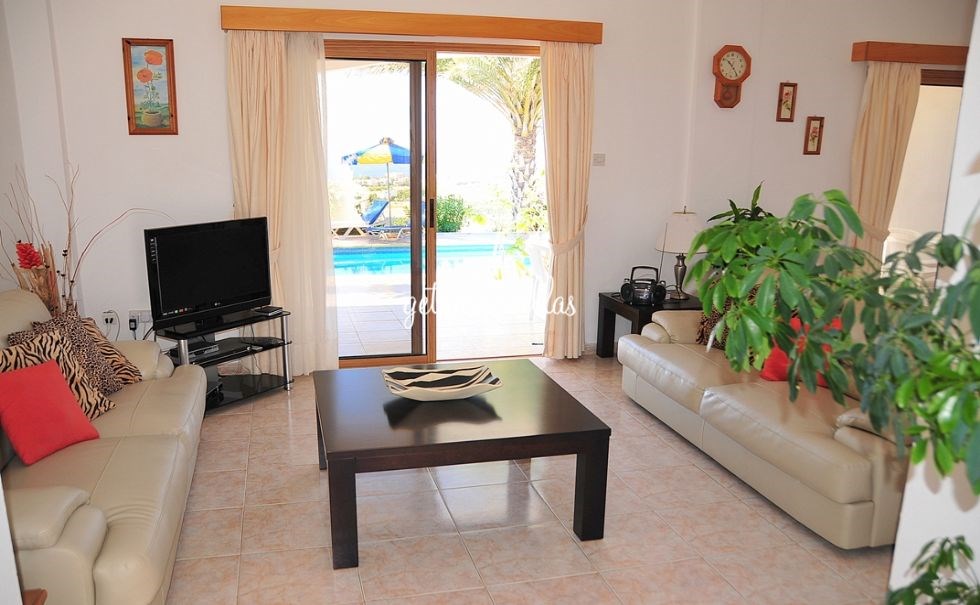 Villa - Briona - Coral-Bay-