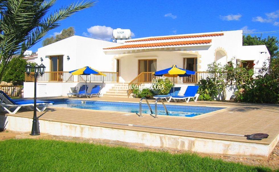 Villa - Lambrini - Coral-Bay-