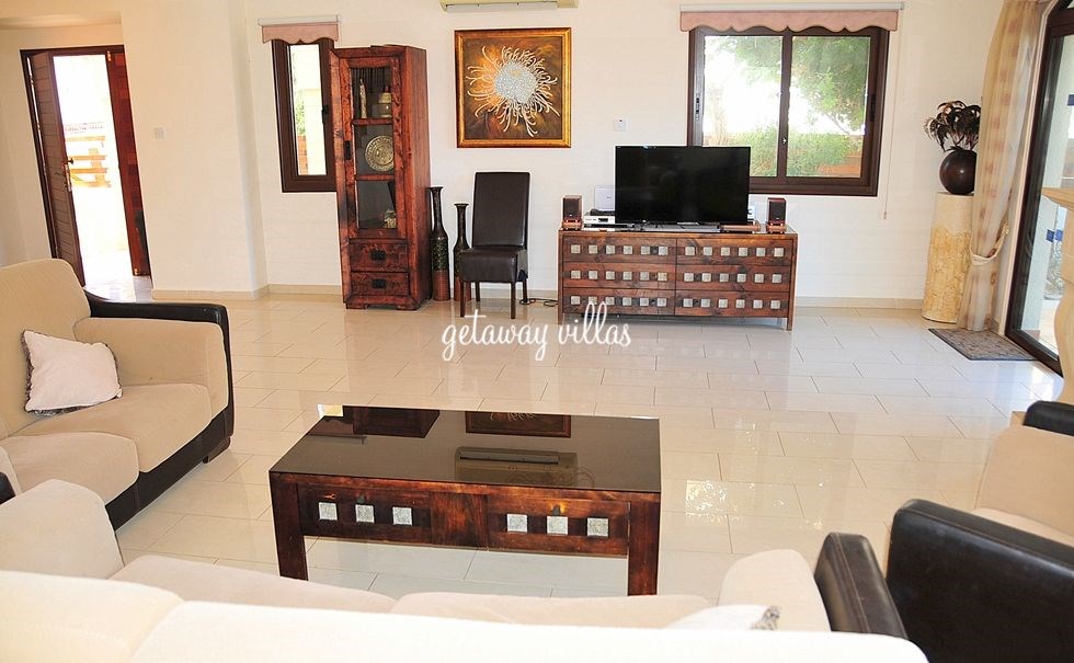 Villa - Blue-Water-32C - Kapparis-