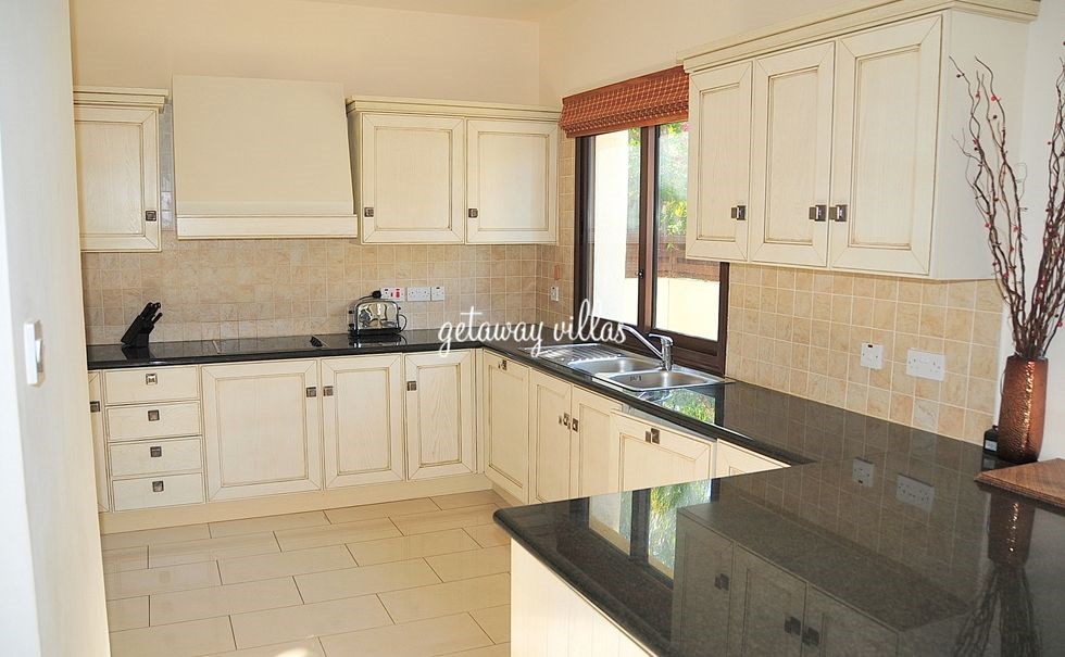 Villa - Blue-Water-32C - Kapparis-