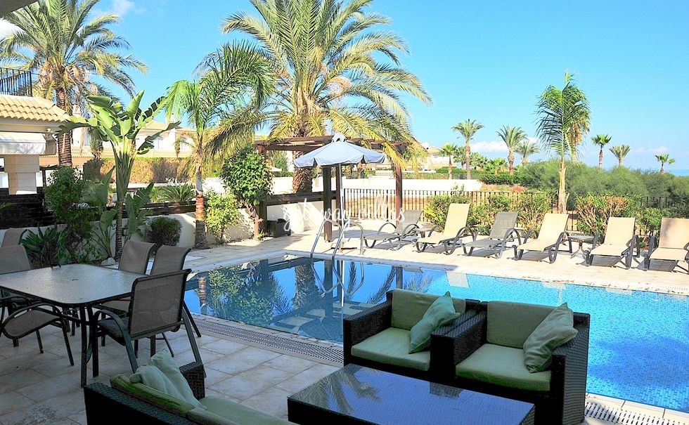 Villa - Blue-Water-32C - Kapparis-