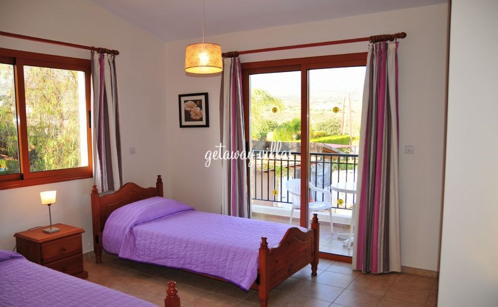 Villa - Nicola - Coral-Bay-Centre-