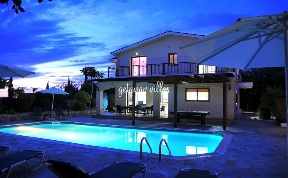Villa - Nicola - Coral-Bay-Centre-