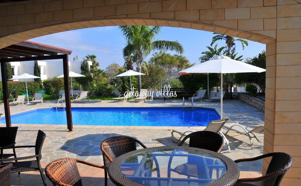 Villa - Nicola - Coral-Bay-Centre-