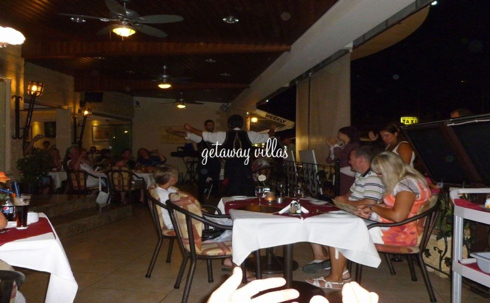Villa - Nicola - Coral-Bay-Centre-
