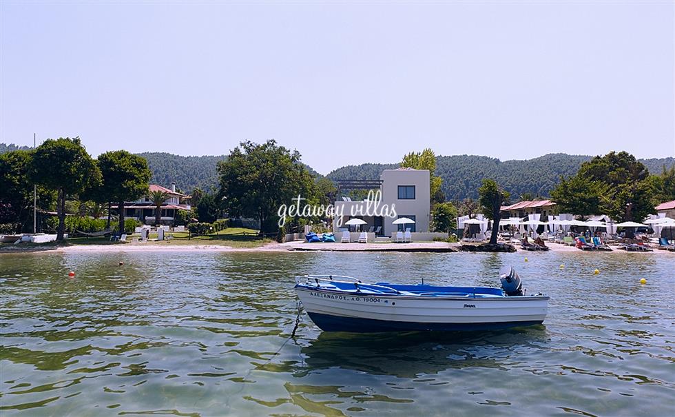 Villa - Beach-Front - Vourvourou-