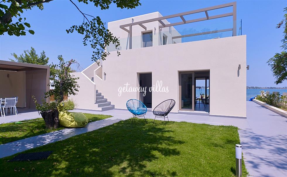 Villa - Beach-Front - Vourvourou-