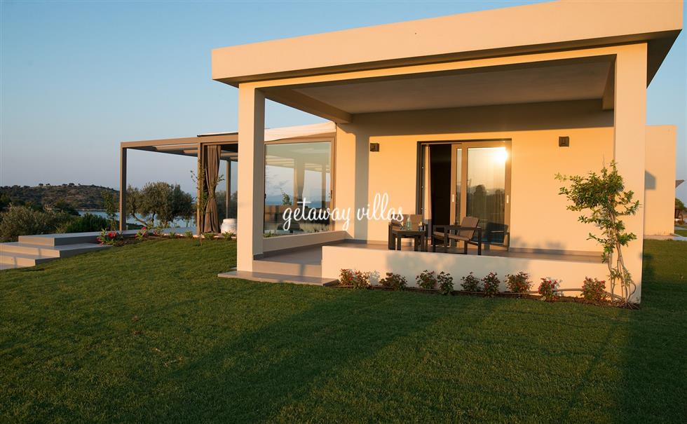 Villa - Treasure-Cove - Diaporos-Island-