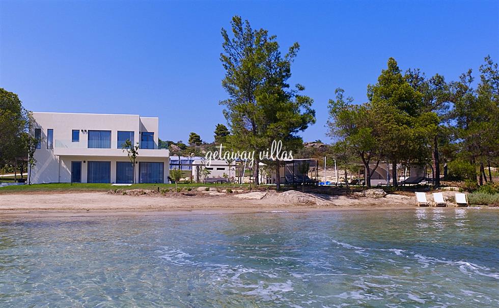 Villa - Lagoon - Diaporos-Island-