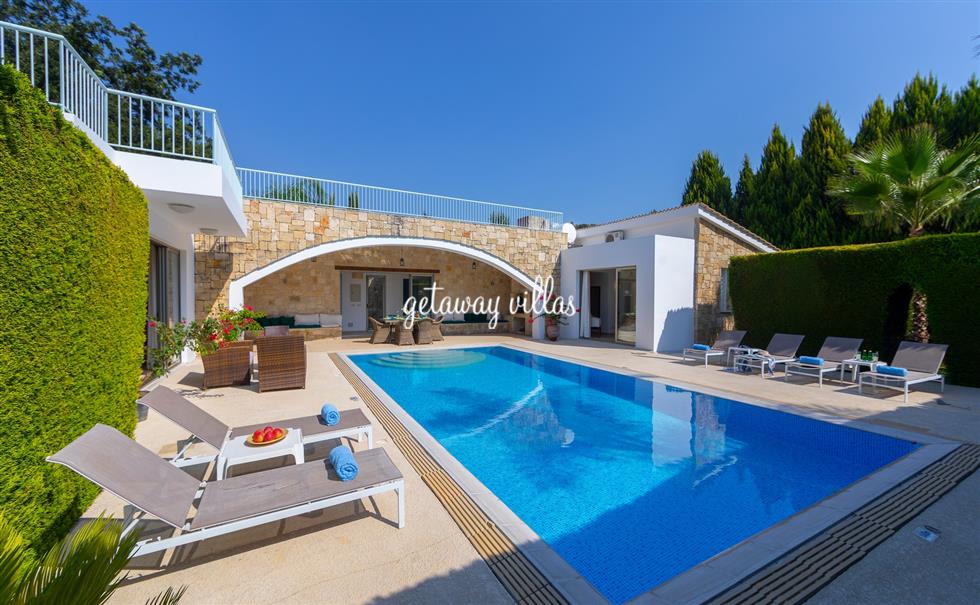 Cyprus VillaVilla ZoeMiliouPAPHOSDISTRICTAwayFromItAll, Rural